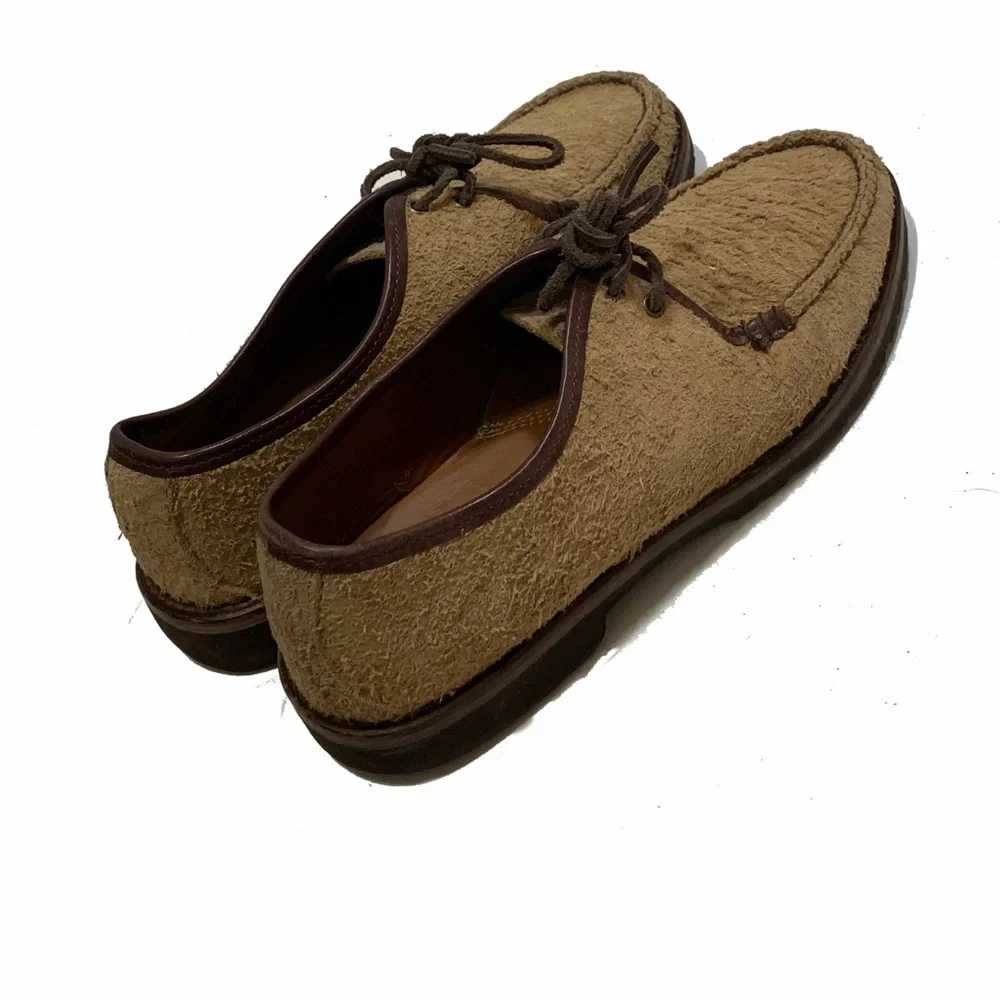 12 / Chris Echevarria Oxford